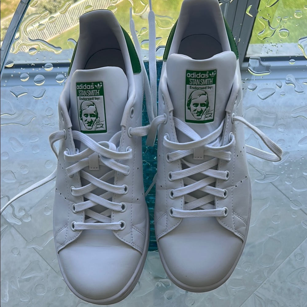 Adidas Stan Smith White and Green Sneakers WORN ONCE